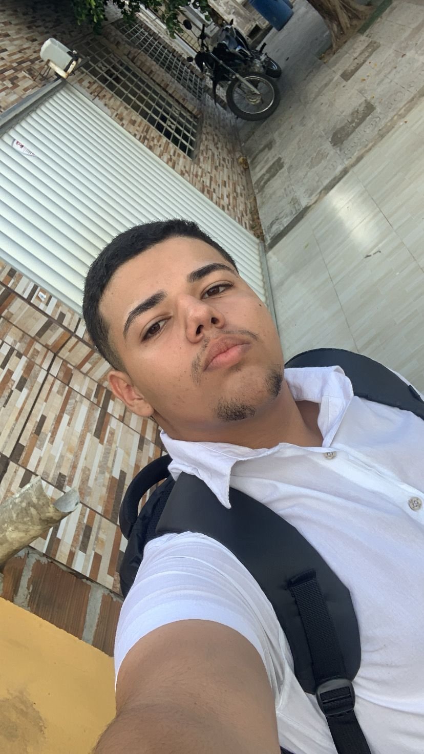 Manoel Roberto Marinho da Silva filho