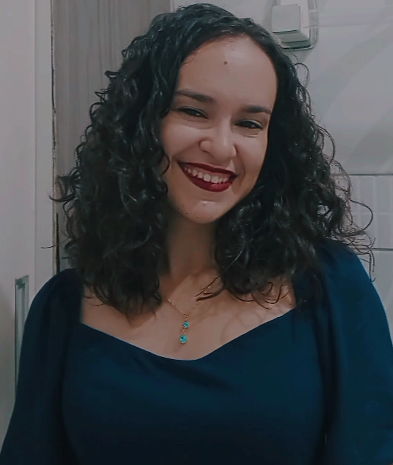 Mayara Regina Medeiros de Oliveira