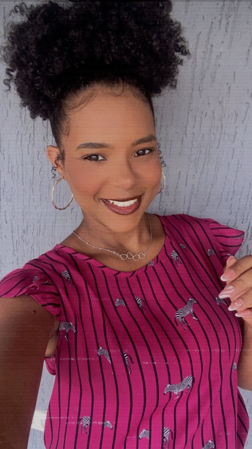 Camila José de barro