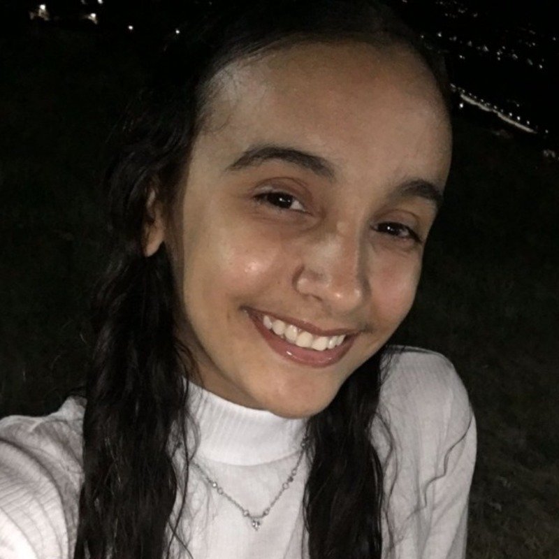 Paloma Moreira Alves